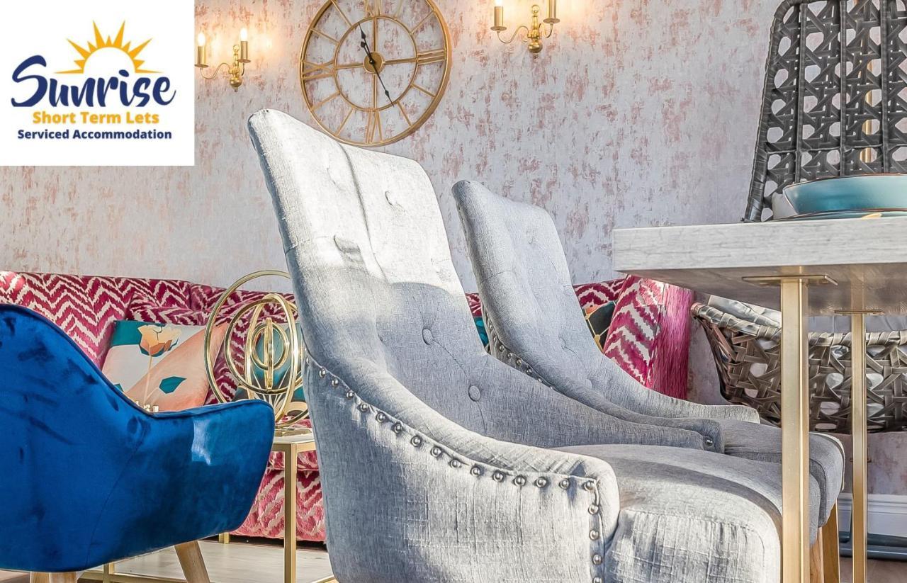 Presidential Apartment, Family Home, Luxury Bedrooms, 2 Rooms, 1 King Bed, 2 Single Beds, Free Wifi, Free Parking, Tourists, Business Travelers, Relocation, Beautiful River Views, - Long Stays, Invoice And Reduced Price Are Only Via Sunrise Short Let Dundee Esterno foto