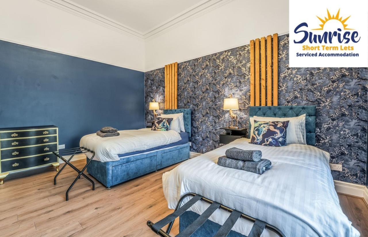 Presidential Apartment, Family Home, Luxury Bedrooms, 2 Rooms, 1 King Bed, 2 Single Beds, Free Wifi, Free Parking, Tourists, Business Travelers, Relocation, Beautiful River Views, - Long Stays, Invoice And Reduced Price Are Only Via Sunrise Short Let Dundee Esterno foto