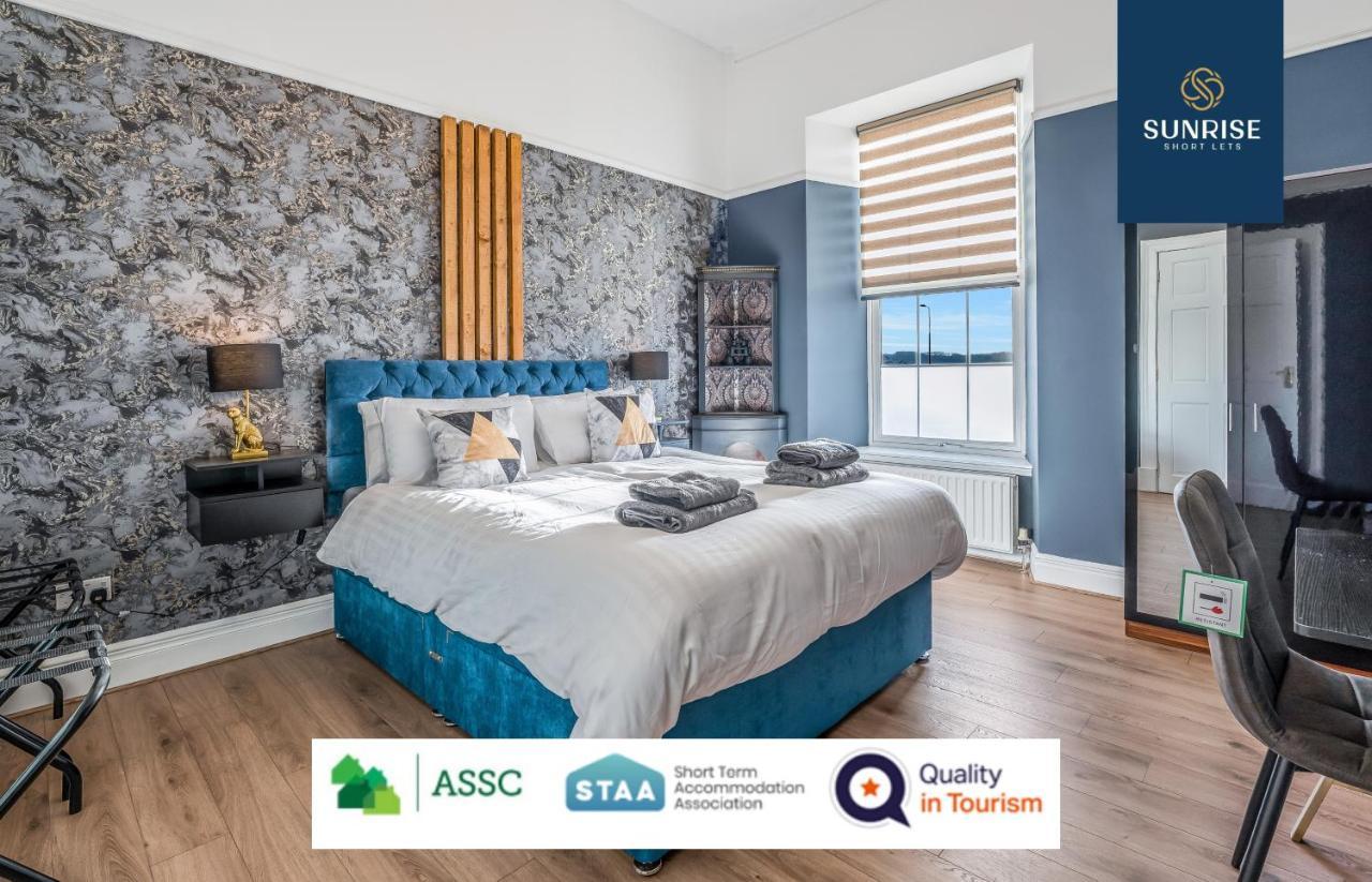 Presidential Apartment, Family Home, Luxury Bedrooms, 2 Rooms, 1 King Bed, 2 Single Beds, Free Wifi, Free Parking, Tourists, Business Travelers, Relocation, Beautiful River Views, - Long Stays, Invoice And Reduced Price Are Only Via Sunrise Short Let Dundee Esterno foto