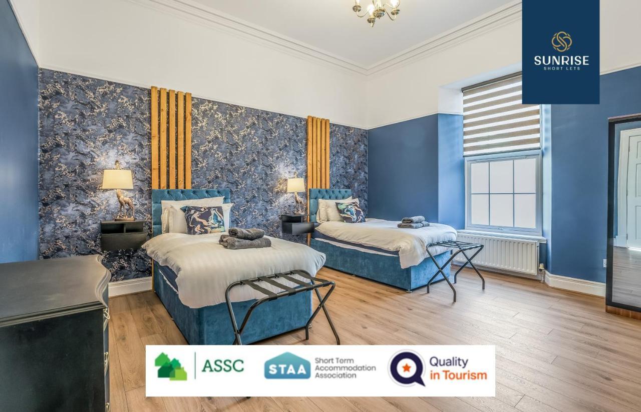 Presidential Apartment, Family Home, Luxury Bedrooms, 2 Rooms, 1 King Bed, 2 Single Beds, Free Wifi, Free Parking, Tourists, Business Travelers, Relocation, Beautiful River Views, - Long Stays, Invoice And Reduced Price Are Only Via Sunrise Short Let Dundee Esterno foto
